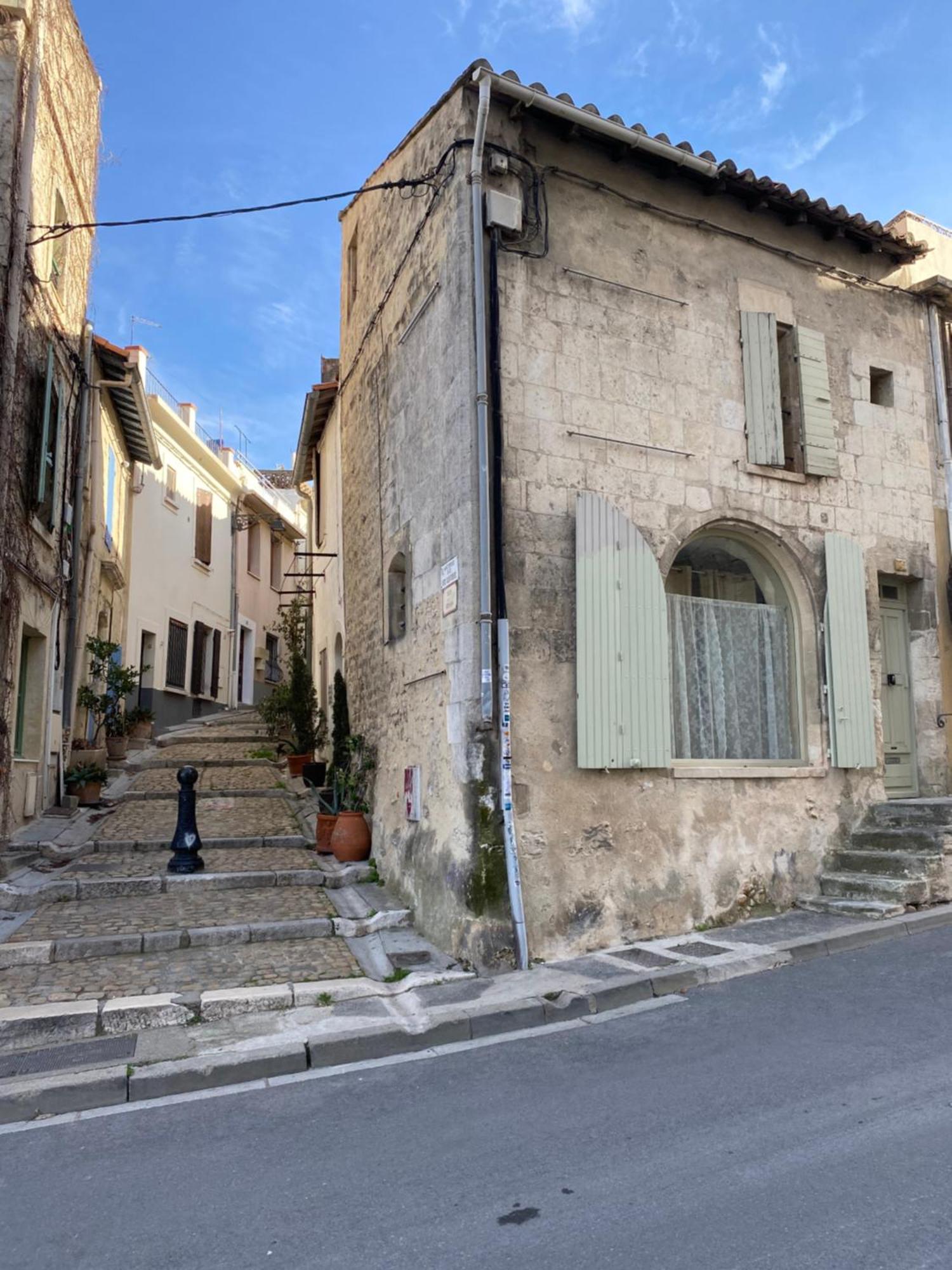 La De Vincent Arles